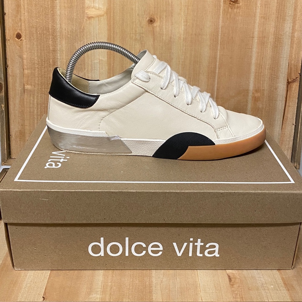 Dolce Vita Zina Sneakers - Picture 10 of 12
